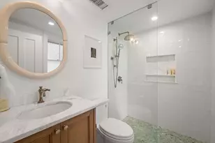 19 Charles River Square, Boston, MA 02114 - Photo 23