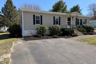 4 Green Holly Dr, Kingston, MA 02364 - Photo 1