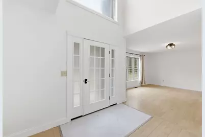 13 Shattuck Rd, Hadley, MA 01035 - Photo 7