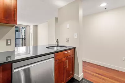 8-12 Museum Way #1328, Cambridge, MA 02141 - Photo 5