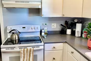 135 Central St, Somerville, MA 02145 - Photo 5