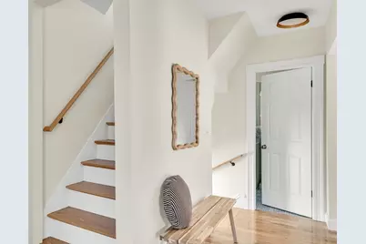 58-60 Elmwood #58, Somerville, MA 02144 - Photo 13