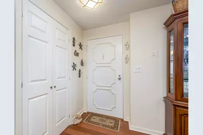 295 Lynn Shore Dr #702, Lynn, MA 01902 - Photo 5