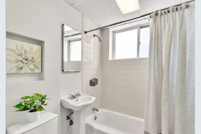 123 Sewall Ave #3A, Brookline, MA 02446 - Photo 11