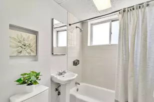 123 Sewall Ave, Brookline, MA 02446 - Photo 11