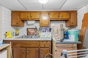 31 Sachem St, Fall River, MA 02724 - Photo 25