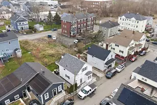 31 Sachem St, Fall River, MA 02724 - Photo 9