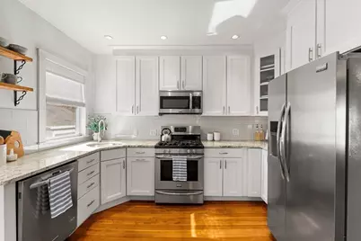 135 Thacher St #135, Milton, MA 02186 - Photo 7