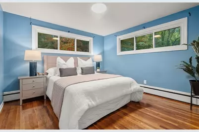 35-35B Beachview Ave, Malden, MA 02148 - Photo 25