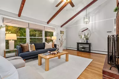 35-35B Beachview Ave, Malden, MA 02148 - Photo 11