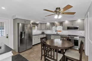 405 New Ludlow Rd, Chicopee, MA 01020 - Photo 13