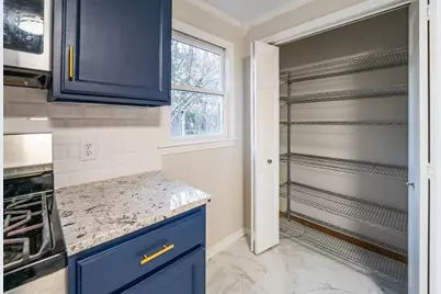 1138 Sassaquin Ave, New Bedford, MA 02745 - Photo 13