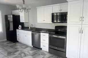 147 Lake Ave, Worcester, MA 01604 - Photo 3