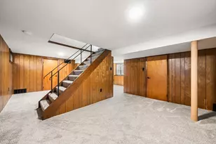 25 Hawkins St, Weymouth, MA 02189 - Photo 15