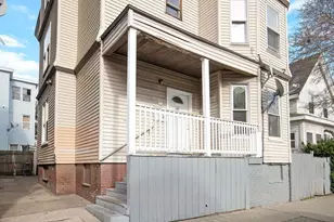 22 Elm St, Lynn, MA 01905 - Photo 11