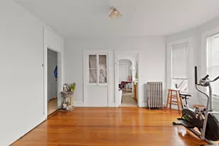 22 Elm St, Lynn, MA 01905 - Photo 3