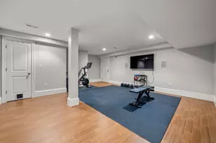 858 E 2nd St, Boston, MA 02127 - Photo 19