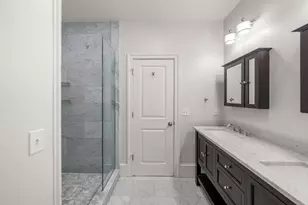 858 E 2nd St, Boston, MA 02127 - Photo 15