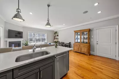 858 E 2nd Street #2, Boston, MA 02127 - Photo 5