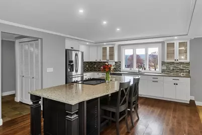 916 S East Street, Amherst, MA 01002 - Photo 23