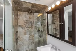 916 S East St, Amherst, MA 01002 - Photo 31