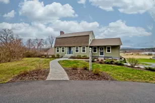 916 S East St, Amherst, MA 01002 - Photo 3