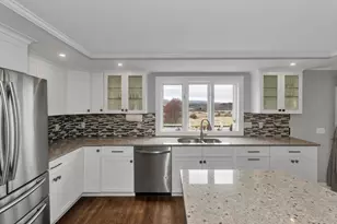 916 S East St, Amherst, MA 01002 - Photo 21