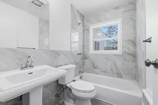 42 Brockton St, Boston, MA 02126 - Photo 23