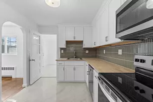 42 Brockton St, Boston, MA 02126 - Photo 5