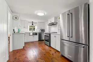 26 Bayview Rd, Marblehead, MA 01945 - Photo 11