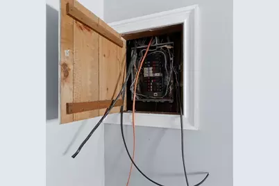 35 Hartford Ave, Bellingham, MA 02019 - Photo 21