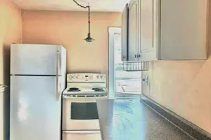 591 Varnum Ave, Lowell, MA 01854 - Photo 9