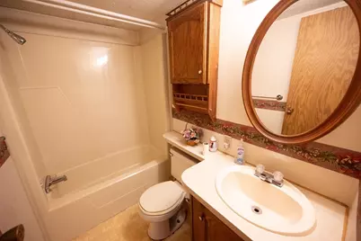 131 Champagne, Gardner, MA 01440 - Photo 23