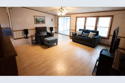 131 Champagne, Gardner, MA 01440 - Photo 7