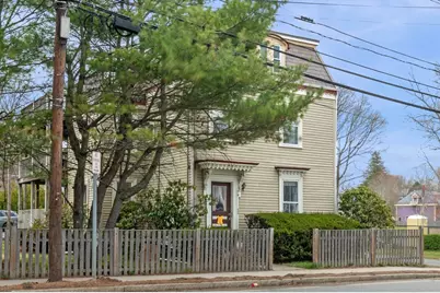 79 Central St #1, Ipswich, MA 01938 - Photo 3