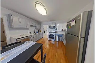 586 East Broadway #2, Boston, MA 02127 - Photo 5