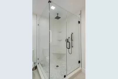 17 School #C, Hudson, MA 01749 - Photo 7