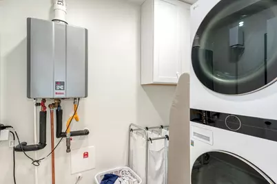 17 School #C, Hudson, MA 01749 - Photo 13