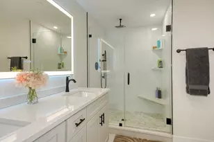 17 School St, Hudson, MA 01749 - Photo 9