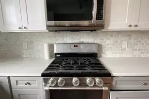 16 Gould Ave, Malden, MA 02148 - Photo 9