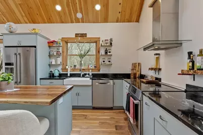 26 Pearl Rd, Ashburnham, MA 01430 - Photo 7