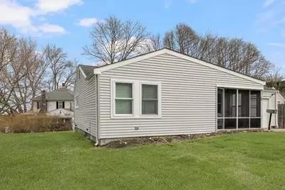 64 Pocasset Ave, Tiverton, RI 02878 - Photo 3