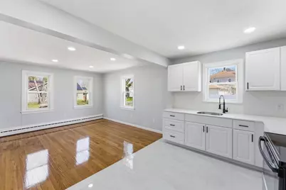 21 Wrona St, Springfield, MA 01151 - Photo 13