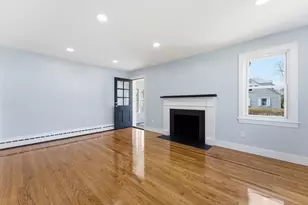 21 Wrona St, Springfield, MA 01151 - Photo 13