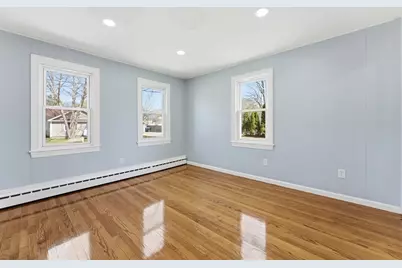 21 Wrona St, Springfield, MA 01151 - Photo 21