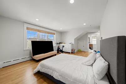 57 Lawton #2, Brookline, MA 02446 - Photo 7