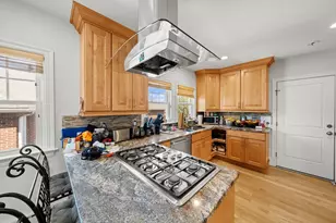 57 Lawton, Brookline, MA 02446 - Photo 3