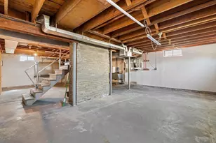 225 N Main St, Northbridge, MA 01588 - Photo 27