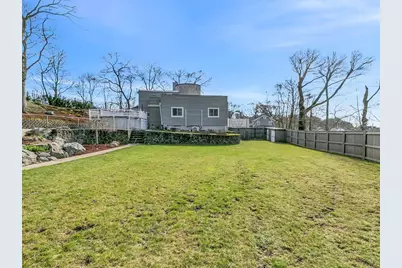 46 Clairmont St, Lynn, MA 01904 - Photo 33