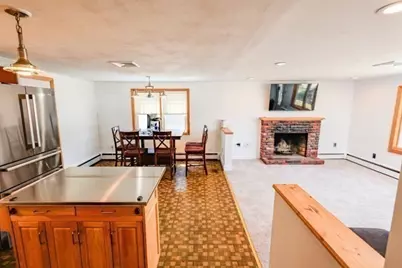 16 Willow Rd, Milford, MA 01757 - Photo 9